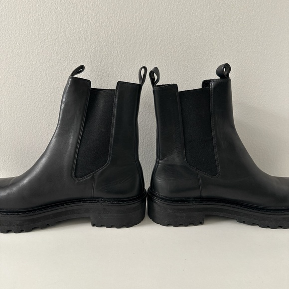 New Black Suede Studio Demi Calfskin Lug-Sole Chelsea Boots | Size: 8M - Picture 4 of 7